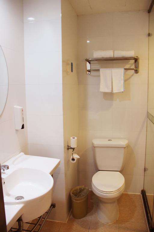 Hanting Hotel Shenyang Zhongshan Square Bilik gambar